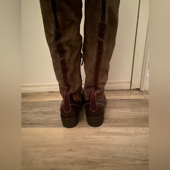 Suede knee high boots - Picture 4 of 8